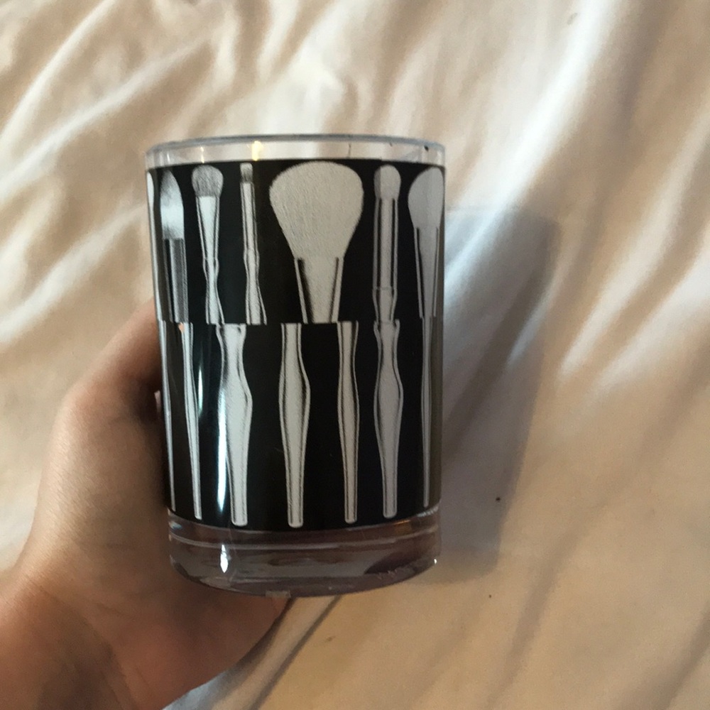 Makeup brush holder
